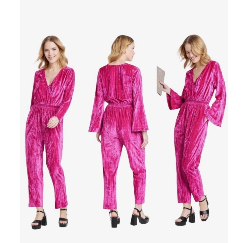 A New Day Magenta Pink Crushed Velvet Bell Sleeve Wrap Jumpsuit Womens Large EUC